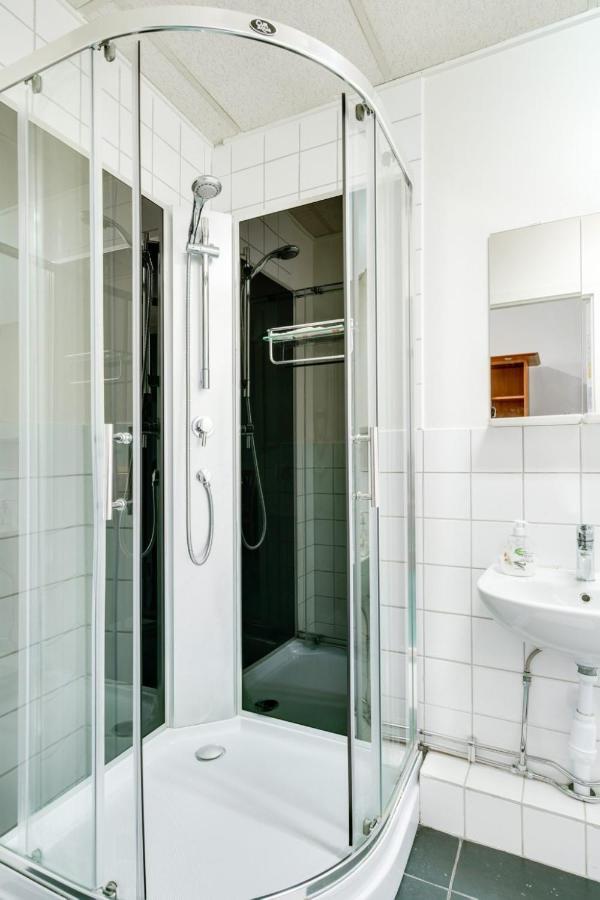 Hotell Hof Orebro Ngoại thất bức ảnh