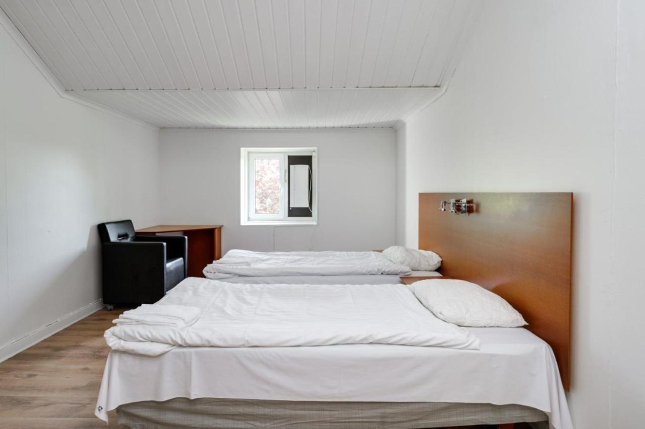 Hotell Hof Orebro Ngoại thất bức ảnh