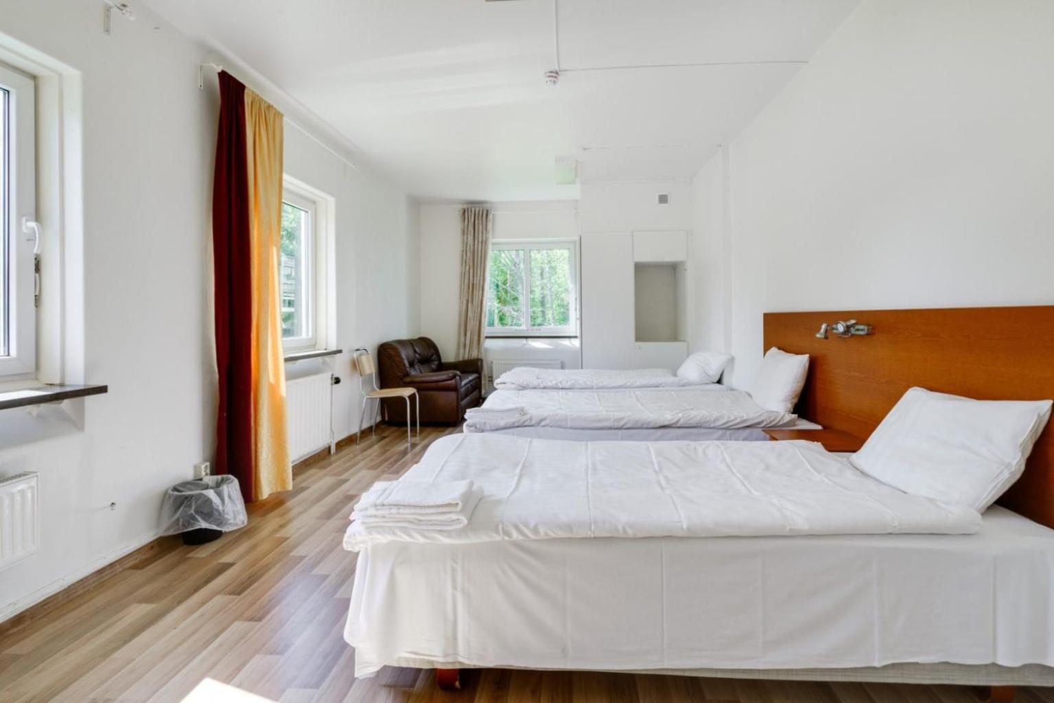 Hotell Hof Orebro Ngoại thất bức ảnh